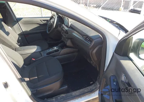 2025 Ford Escape Active z USA, uszkodzony, nr VIN 1FMCU0GN6SUA18951